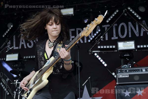 THE LAST INTERNATIONALE - 2018-06-17 - BRETIGNY-SUR-ORGE - Base Aerienne 217 - Spitfire Stage - 